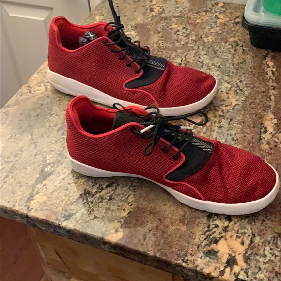 Jordan Eclipse - Picture 3 of 4